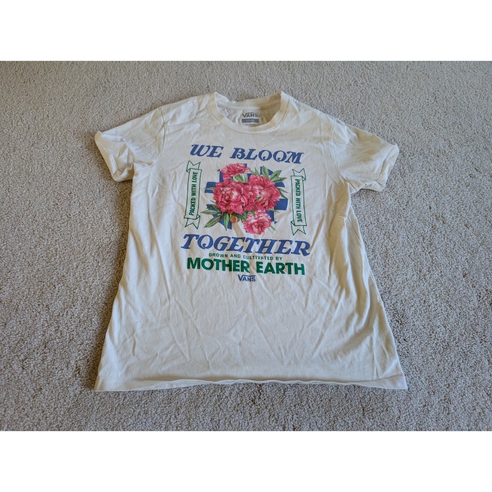 Vans Womens We Bloom Together Mother Earth T-Shirt Oversized Ivory XS